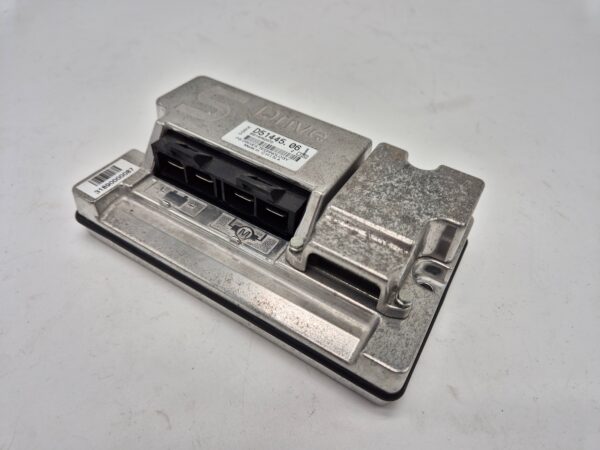 S-drive 120A.