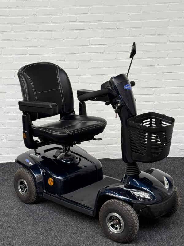 Invacare - Leo 4