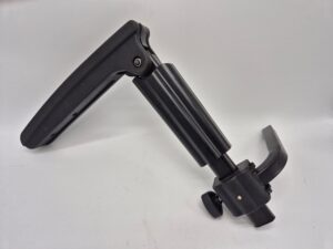 Armsteun links.