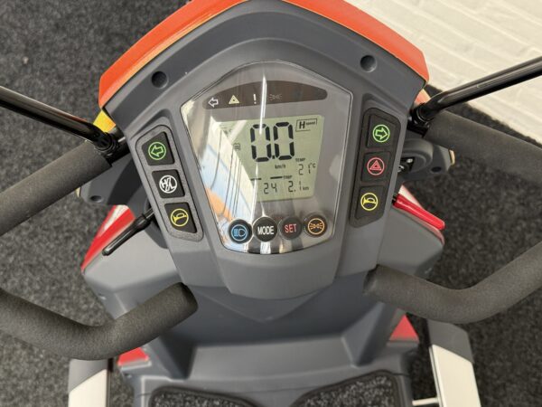 Travelux Infineon 3 (custom made)