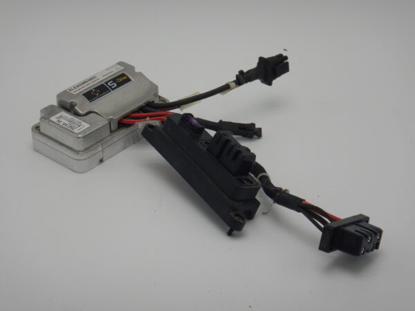 Controler met kabels