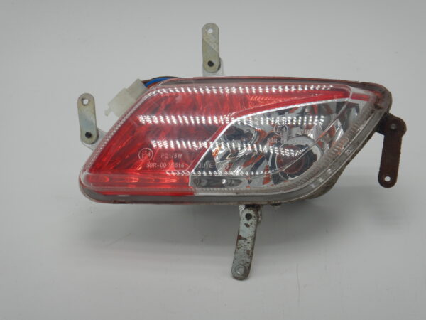 achterlicht links achter Vermeiren Carpo 2sport